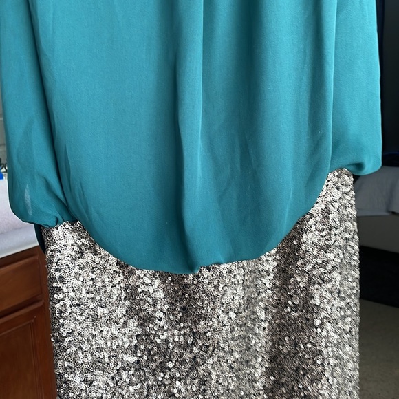 Couture dress, size medium, super flattering! - Picture 2 of 8